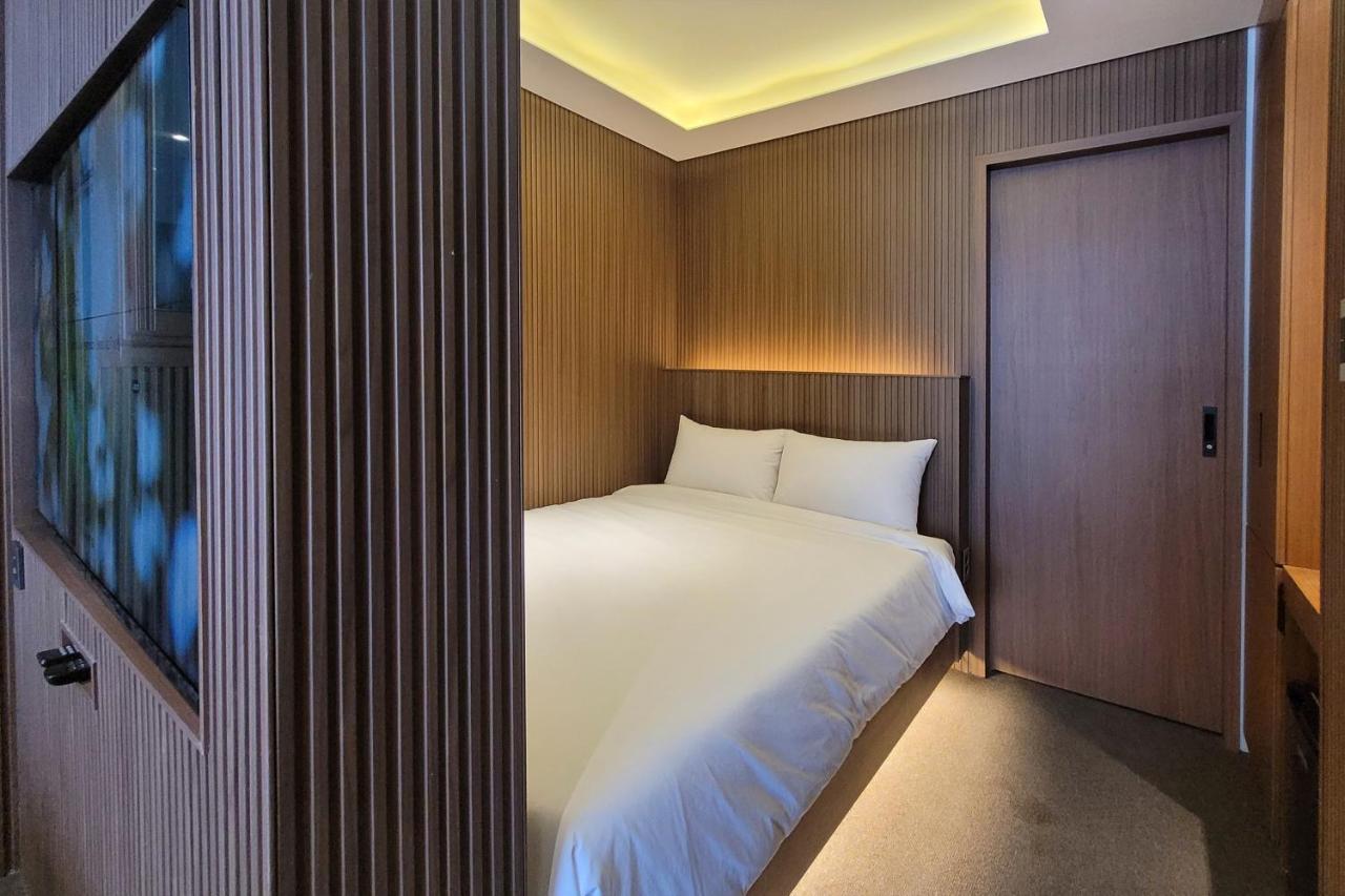 Uh Suite The Myeongdong Seul Zewnętrze zdjęcie